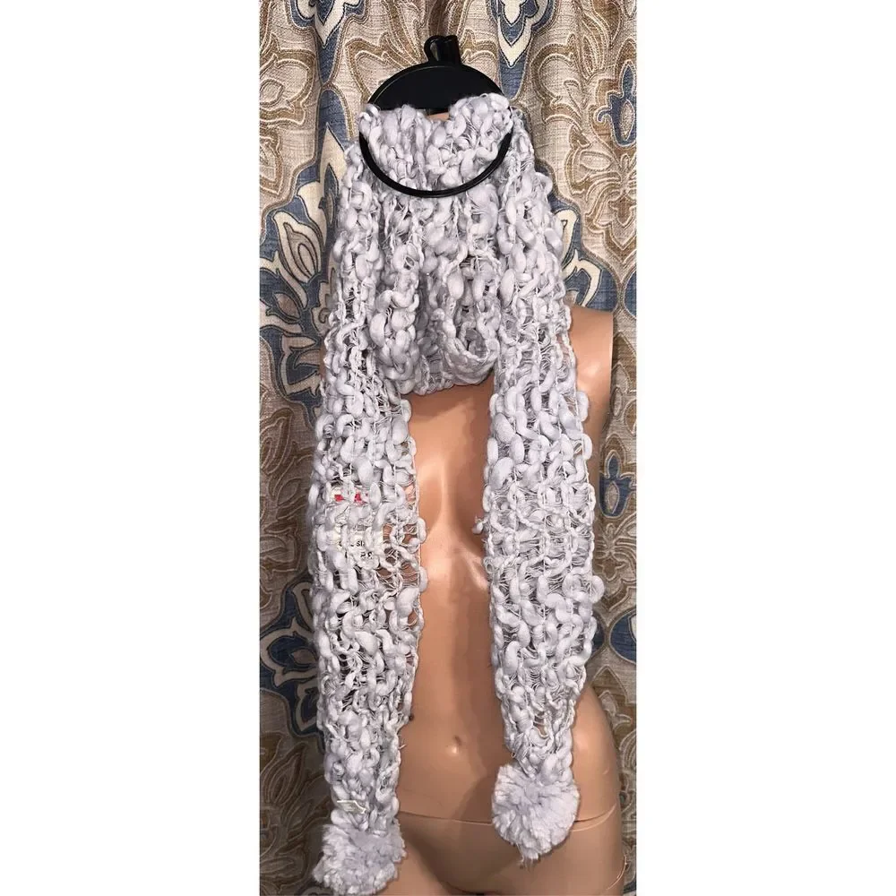 NEW WITH TAGS NO BOUNDARIES WOMEN‎ GREH SOFT SCARF